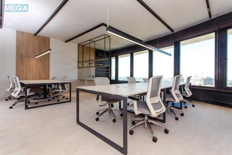 Продаж комерційної нерухомості, 82&nbsp;кв.м, под офис, <a class="location-link" href="/kiev/" title="Недвижимость Київ">Київ</a>, <a class="location-link" href="/kiev/pecherskij/" title="Недвижимость Печерський район">Печерський р-н</a>, Кловский спуск, 7 (изображение 1)