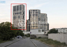 Продаж 2 кімнатної квартири (76/33/18), 15 пов. 25 пов. будинку