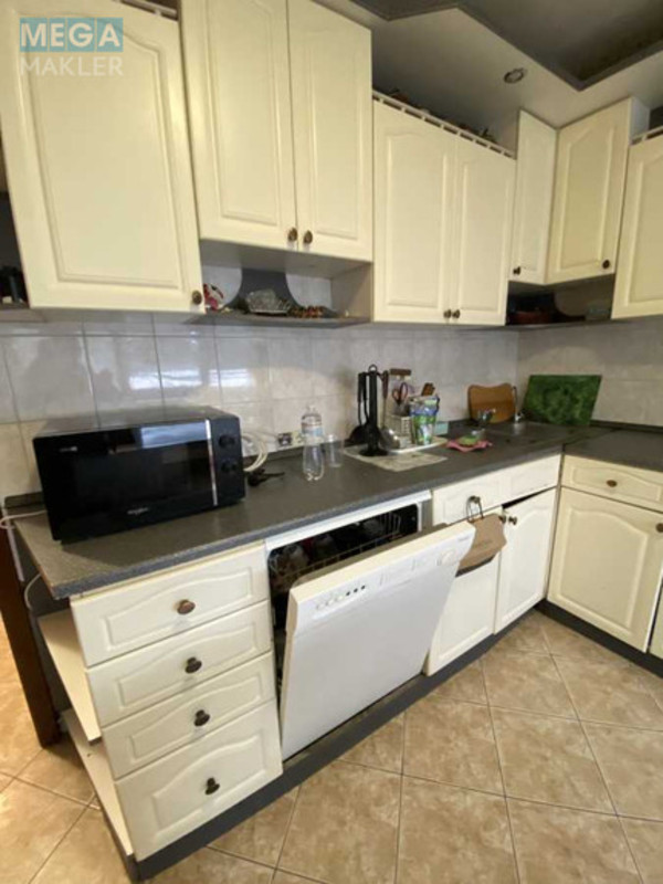 Оренда 3 кімнатної квартири, <a class="location-link" href="/kiev/" title="Недвижимость Київ">Київ</a>, <a class="location-link" href="/kiev/solomenskij/" title="Недвижимость Солом'янський район">Солом'янський р-н</a>, Вадима Гетьмана ул., 46А (изображение 1)