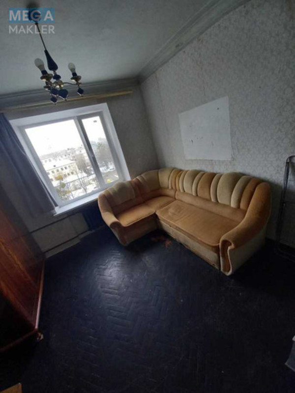 Оренда кімнати (підселення), <a class="location-link" href="/kiev/" title="Недвижимость Київ">Київ</a>, <a class="location-link" href="/kiev/dneprovskij/" title="Недвижимость Дніпровський район">Дніпровський р-н</a>, Уинстона Черчилля ул., 19 (изображение 1)