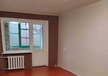 Продаж 2 кімнатної квартири (46/30/6), 4 пов. 5 пов. будинку