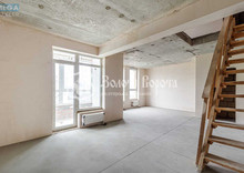 Продаж 3 кімнатної квартири (90/50/17), 16 пов. 17 пов. будинку