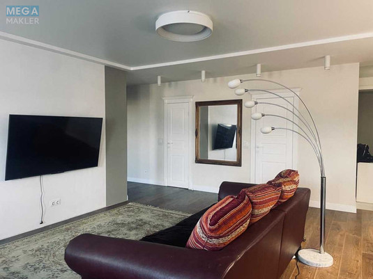 Оренда 4 кімнатні квартири, <a class="location-link" href="/kiev/" title="Недвижимость Київ">Київ</a>, <a class="location-link" href="/kiev/shevchenkovskij/" title="Недвижимость Шевченківський район">Шевченківський р-н</a>, Рижская ул., 73г (изображение 1)