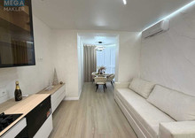 Продаж 2 кімнатної квартири (66/28/15), 5 пов. 10 пов. будинку