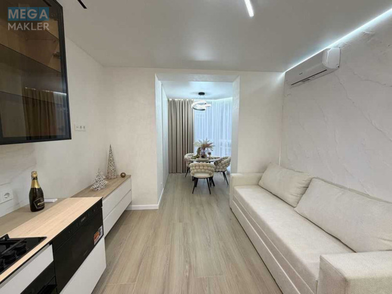 Продаж 2 кімнатної квартири (66/28/15), 5 пов. 10 пов. будинку, <a class="location-link" href="/sofievskaya-borshagovka/" title="Недвижимость Софіївська Борщагівка">Софіївська Борщагівка</a>, Щаслива, 63 (изображение 1)