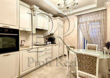 Продаж 2 кімнатної квартири (63/32/11), 4 пов. 9 пов. будинку