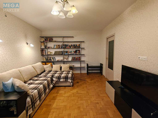 Оренда 1 кімнатної квартири, <a class="location-link" href="/kiev/" title="Недвижимость Київ">Київ</a>, <a class="location-link" href="/kiev/desnyanskij/" title="Недвижимость Деснянський район">Деснянський р-н</a>, Володимира Висоцького бульв., 7 (изображение 1)