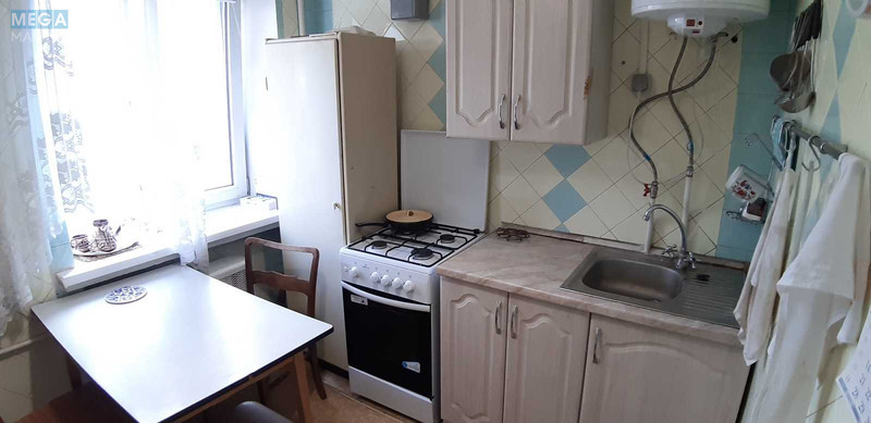 Оренда 2 кімнатної квартири, <a class="location-link" href="/kiev/" title="Недвижимость Київ">Київ</a>, <a class="location-link" href="/kiev/svyatoshinskij/" title="Недвижимость Святошинський район">Святошинський р-н</a>, Дружковская ул., 4 (изображение 1)