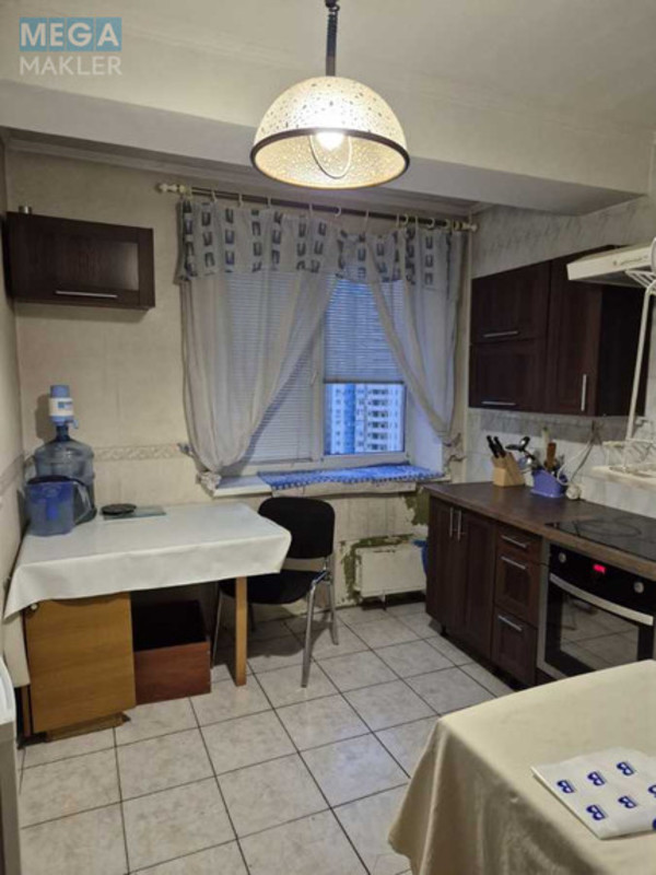 Оренда 2 кімнатної квартири, <a class="location-link" href="/kiev/" title="Недвижимость Київ">Київ</a>, <a class="location-link" href="/kiev/dneprovskij/" title="Недвижимость Дніпровський район">Дніпровський р-н</a>, Двінська вул., 19 (изображение 1)