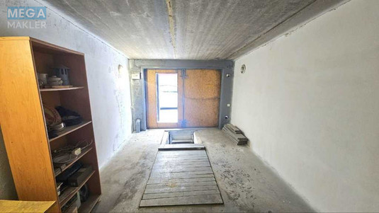 Продаж комерційної нерухомості, 35&nbsp;кв.м, <a class="location-link" href="/kiev/" title="Недвижимость Київ">Київ</a>, <a class="location-link" href="/kiev/solomenskij/" title="Недвижимость Солом'янський район">Солом'янський р-н</a>, Народного Ополчения ул., 23 (изображение 1)