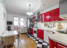 Продаж 2 кімнатної квартири (74/35/13,5), 13 пов. 15 пов. будинку