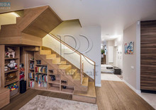 Продаж 3 кімнатної квартири (115/52/42), 9 пов. 10 пов. будинку