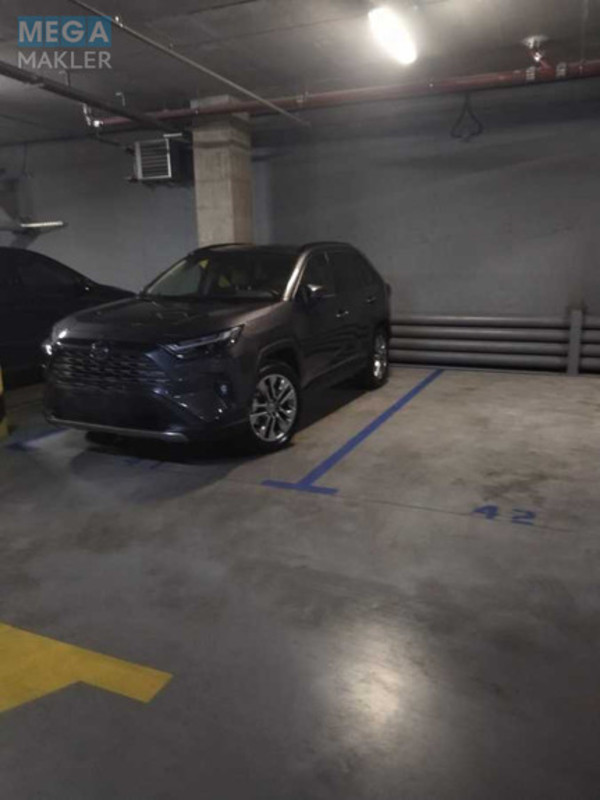 Оренда комерційної нерухомості, 12,30&nbsp;кв.м, <a class="location-link" href="/kiev/" title="Недвижимость Київ">Київ</a>, <a class="location-link" href="/kiev/svyatoshinskij/" title="Недвижимость Святошинський район">Святошинський р-н</a>, Берестейский просп., 67 (изображение 1)