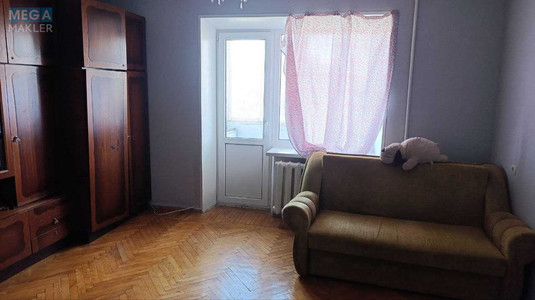 Оренда 2 кімнатної квартири, <a class="location-link" href="/kiev/" title="Недвижимость Київ">Київ</a>, <a class="location-link" href="/kiev/solomenskij/" title="Недвижимость Солом'янський район">Солом'янський р-н</a>, Юлиуса Фучика ул., 15 (изображение 1)