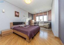 Продаж 5 кімнатної квартири (150,7/75,6/14,9), 20 пов. 25 пов. будинку