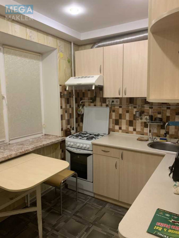 Оренда 2 кімнатної квартири, <a class="location-link" href="/kiev/" title="Недвижимость Київ">Київ</a>, <a class="location-link" href="/kiev/pecherskij/" title="Недвижимость Печерський район">Печерський р-н</a>, Михайла Бойчука вул., 13В (изображение 1)