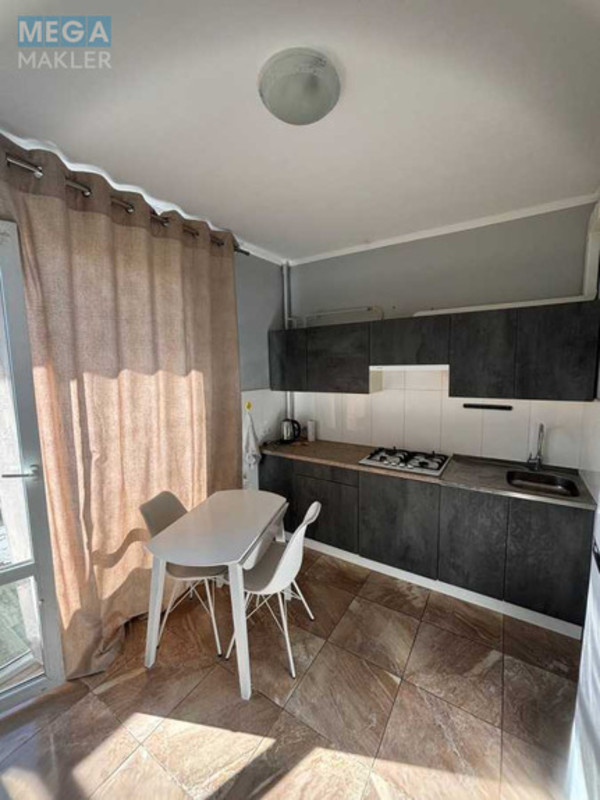 Оренда 1 кімнатної квартири, <a class="location-link" href="/petropavlovskaya-borshagovka/" title="Недвижимость Петропавлівська Борщагівка">Петропавлівська Борщагівка</a>, Черкаська, 1б (изображение 1)