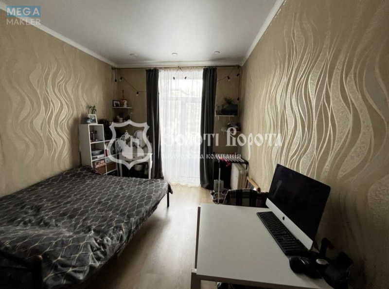 Продаж 12 кімнатної квартири (27/?/?), 2 пов. 5 пов. будинку, <a class="location-link" href="/kiev/" title="Недвижимость Київ">Київ</a>, <a class="location-link" href="/kiev/pecherskij/" title="Недвижимость Печерський район">Печерський р-н</a>, Михайла Бойчука вул., 1/2 (изображение 1)