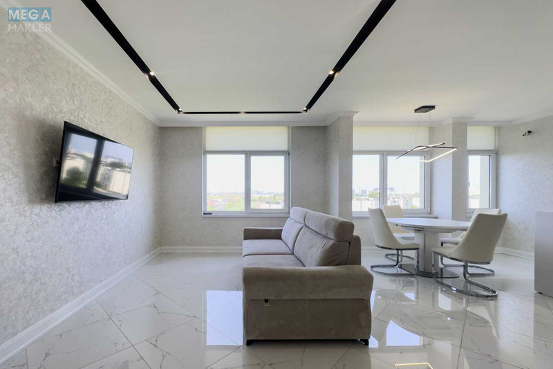 Оренда 2 кімнатної квартири, <a class="location-link" href="/kiev/" title="Недвижимость Київ">Київ</a>, <a class="location-link" href="/kiev/solomenskij/" title="Недвижимость Солом'янський район">Солом'янський р-н</a>, Юнацька вул., 10 (изображение 1)