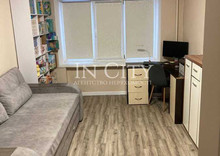 Продаж 2 кімнатної квартири (45,5/29,3/7,9), 3 пов. 5 пов. будинку