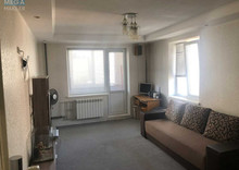 Продаж 1 кімнатної квартири (40/19/8), 9 пов. 10 пов. будинку