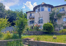 Продаж дома, 3&nbsp;поверху, 568&nbsp;кв.м, 6&nbsp;кімнат, ділянка 10&nbsp;соток