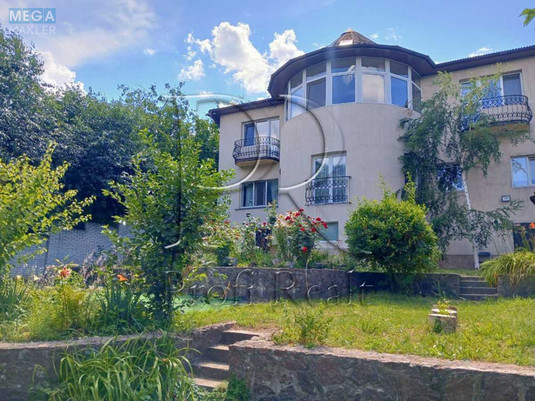 Продаж дома, 3&nbsp;поверху, 568&nbsp;кв.м, 6&nbsp;кімнат, ділянка 10&nbsp;соток, <a class="location-link" href="/kiev/" title="Недвижимость Київ">Київ</a>, <a class="location-link" href="/kiev/solomenskij/" title="Недвижимость Солом'янський район">Солом'янський р-н</a>, Нечуя-Левицького вул. (изображение 1)