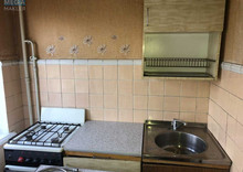 Продаж 1 кімнатної квартири (33/14/6), 4 пов. 9 пов. будинку