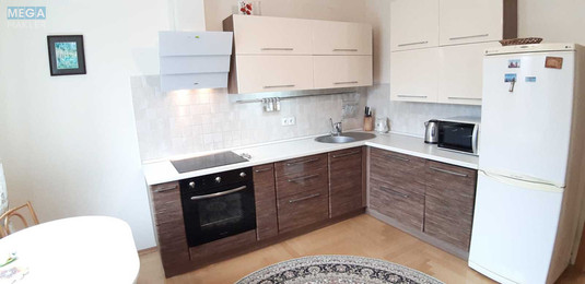 Оренда 2 кімнатної квартири, <a class="location-link" href="/kiev/" title="Недвижимость Київ">Київ</a>, <a class="location-link" href="/kiev/goloseevskij/" title="Недвижимость Голосіївський район">Голосіївський р-н</a>, Ломоносова ул., 73Г (изображение 1)