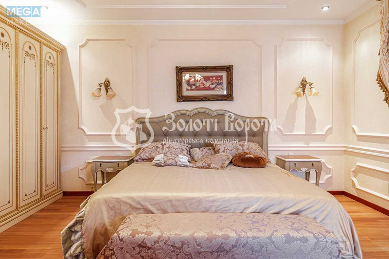 Продаж 4 кімнатної квартири (210/83/47,5), 11 пов. 17 пов. будинку, <a class="location-link" href="/kiev/" title="Недвижимость Київ">Київ</a>, <a class="location-link" href="/kiev/pecherskij/" title="Недвижимость Печерський район">Печерський р-н</a>, Старонаводницька вул., 13 (изображение 1)