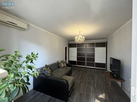 Оренда 2 кімнатної квартири, <a class="location-link" href="/kiev/" title="Недвижимость Київ">Київ</a>, <a class="location-link" href="/kiev/darnickij/" title="Недвижимость Дарницький район">Дарницький р-н</a>, Княжий Затон ул., 12 (изображение 1)