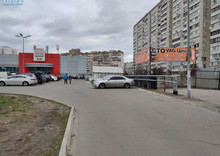 Оренда комерційної нерухомості, 300&nbsp;кв.м