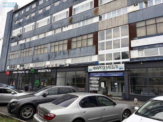 Оренда комерційної нерухомості, 510&nbsp;кв.м, под офис, <a class="location-link" href="/kiev/" title="Недвижимость Київ">Київ</a>, <a class="location-link" href="/kiev/obolonskij/" title="Недвижимость Оболонський район">Оболонський р-н</a>, Степана Бандери просп., 8 (изображение 1)