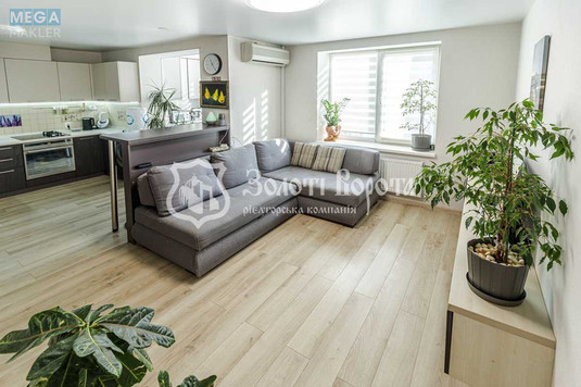 Продаж 4 кімнатної квартири (97,9/60/16,9), 10 пов. 11 пов. будинку, <a class="location-link" href="/kryukovshina/" title="Недвижимость Крюківщина">Крюківщина</a>, Жулянська вул., 1б (изображение 1)