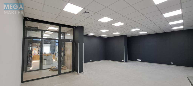 Оренда комерційної нерухомості, 74&nbsp;кв.м, под офис, <a class="location-link" href="/kiev/" title="Недвижимость Київ">Київ</a>, <a class="location-link" href="/kiev/dneprovskij/" title="Недвижимость Дніпровський район">Дніпровський р-н</a>, Евгения Сверстюка ул., 11б (изображение 1)