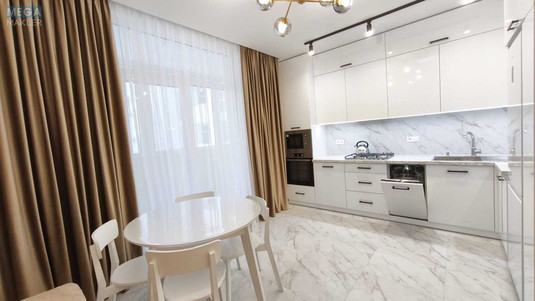 Оренда 1 кімнатної квартири, <a class="location-link" href="/lviv/" title="Недвижимость Львів">Львів</a>, <a class="location-link" href="/lviv/galickij/" title="Недвижимость Галицький район">Галицький р-н</a>, Тернопільська, 46 (изображение 1)