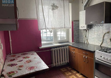 Продаж 2 кімнатної квартири (44/?/6), 1 пов. 3 пов. будинку
