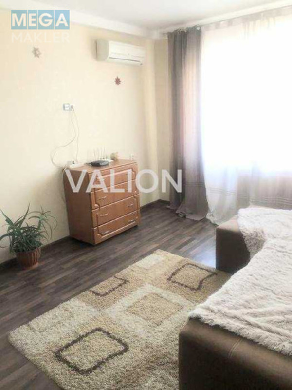 Продаж 2 кімнатної квартири (46/31/7), 9 пов. 9 пов. будинку, <a class="location-link" href="/kiev/" title="Недвижимость Київ">Київ</a>, <a class="location-link" href="/kiev/darnickij/" title="Недвижимость Дарницький район">Дарницький р-н</a>, Харківське шосе, 21/3 (изображение 1)