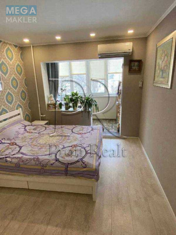 Продаж 2 кімнатної квартири (47/28/8), 3 пов. 9 пов. будинку, <a class="location-link" href="/kiev/" title="Недвижимость Київ">Київ</a>, <a class="location-link" href="/kiev/dneprovskij/" title="Недвижимость Дніпровський район">Дніпровський р-н</a>, Тичини Павла проспект, 22А (изображение 1)