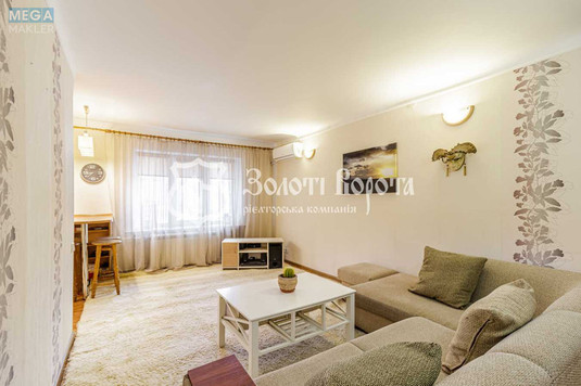 Продаж 3 кімнатної квартири (56,2/41/5,5), 2 пов. 5 пов. будинку, <a class="location-link" href="/kiev/" title="Недвижимость Київ">Київ</a>, <a class="location-link" href="/kiev/dneprovskij/" title="Недвижимость Дніпровський район">Дніпровський р-н</a>, Верховної Ради бульв., 22 (изображение 1)