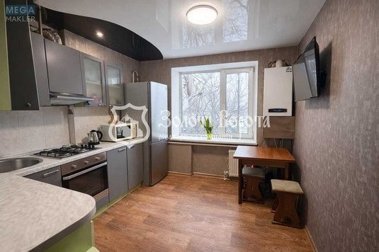 Продаж 2 кімнатної квартири (40/25/9), 2 пов. 2 пов. будинку, <a class="location-link" href="/tarasovka-selo-kv-kievo-svyatoshinskij-rajon/" title="Недвижимость Тарасівка">Тарасівка</a>, 9 січня вул., 6 (изображение 1)