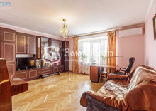 Продаж 3 кімнатної квартири (83/55/11), 6 пов. 9 пов. будинку