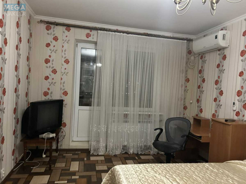 Оренда кімнати (підселення), <a class="location-link" href="/kiev/" title="Недвижимость Київ">Київ</a>, <a class="location-link" href="/kiev/desnyanskij/" title="Недвижимость Деснянський район">Деснянський р-н</a>, Олександра Сабурова вул., 18 (изображение 1)