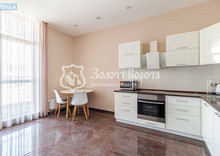 Продаж 2 кімнатної квартири (69,8/35/15), 8 пов. 24 пов. будинку