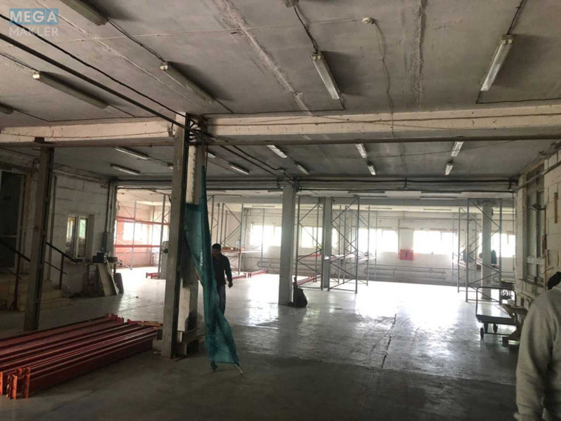 Продаж комплексу будівель та споруд, 6&nbsp;500&nbsp;кв.м, под производство, <a class="location-link" href="/kiev/" title="Недвижимость Київ">Київ</a>, <a class="location-link" href="/kiev/goloseevskij/" title="Недвижимость Голосіївський район">Голосіївський р-н</a>, Академика Глушкова просп. (изображение 1)