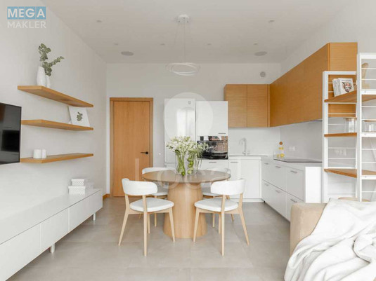 Продаж 1 кімнатної квартири (55/?/25), 17 пов. 24 пов. будинку, <a class="location-link" href="/kiev/" title="Недвижимость Київ">Київ</a>, <a class="location-link" href="/kiev/pecherskij/" title="Недвижимость Печерський район">Печерський р-н</a>, Ділова вул., 1/2 (изображение 1)