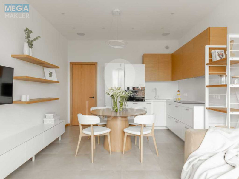 Продаж 1 кімнатної квартири (55/?/25), 17 пов. 24 пов. будинку, <a class="location-link" href="/kiev/" title="Недвижимость Київ">Київ</a>, <a class="location-link" href="/kiev/pecherskij/" title="Недвижимость Печерський район">Печерський р-н</a>, Ділова вул., 1/2 (изображение 1)