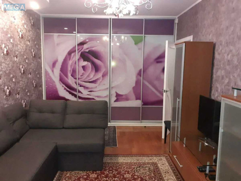 Оренда 2 кімнатної квартири, <a class="location-link" href="/kiev/" title="Недвижимость Київ">Київ</a>, <a class="location-link" href="/kiev/podolskij/" title="Недвижимость Подільський район">Подільський р-н</a>, Квитневый пер., 1Б (изображение 1)