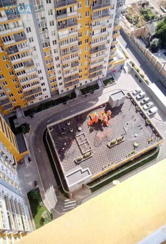 Продаж 2 кімнатної квартири (70/40/15), 11 пов. 19 пов. будинку, <a class="location-link" href="/odessa/" title="Недвижимость Одеса">Одеса</a>, <a class="location-link" href="/odessa/primorskij/" title="Недвижимость Приморський район">Приморський р-н</a>, Михайловская, 8 (изображение 1)