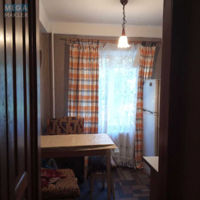 Продаж 2 кімнатної квартири (39/25/7,5), 1 пов. 5 пов. будинку, <a class="location-link" href="/kiev/" title="Недвижимость Київ">Київ</a>, <a class="location-link" href="/kiev/solomenskij/" title="Недвижимость Солом'янський район">Солом'янський р-н</a>, Михайла Донця вул., 19б (изображение 1)